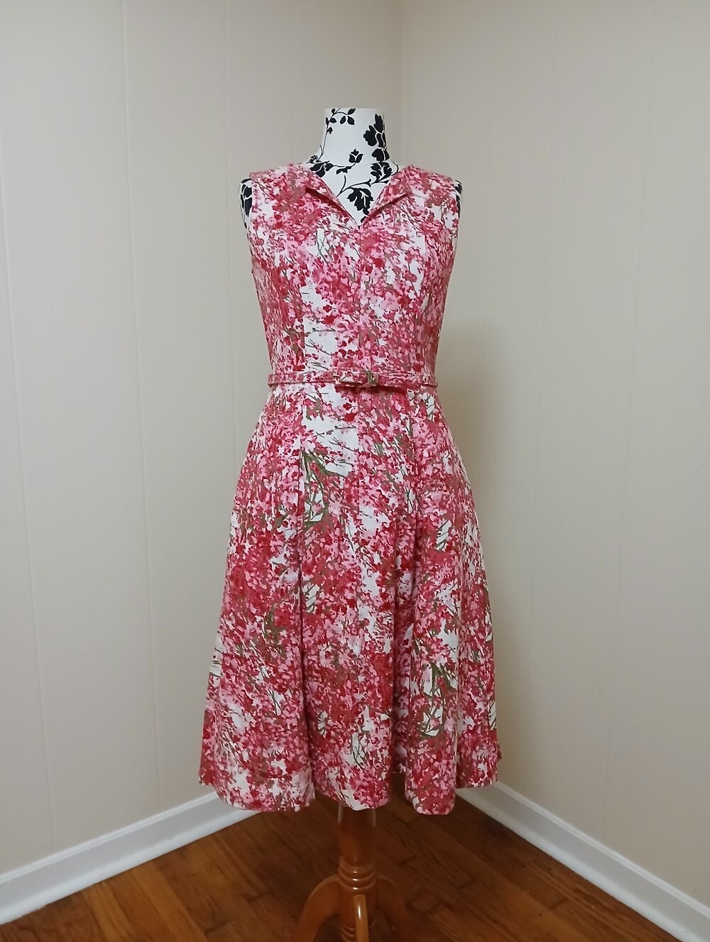 Talbots Linen Floral Sleeveless Midi Dress with Belt - Picture 2 of 12
